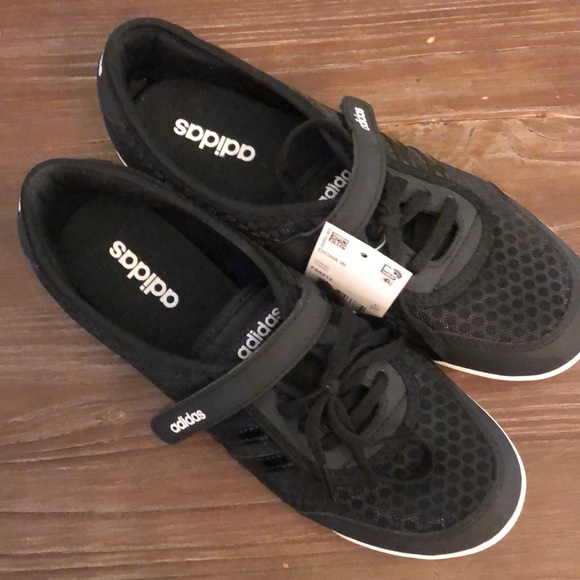 adidas diona sneaker